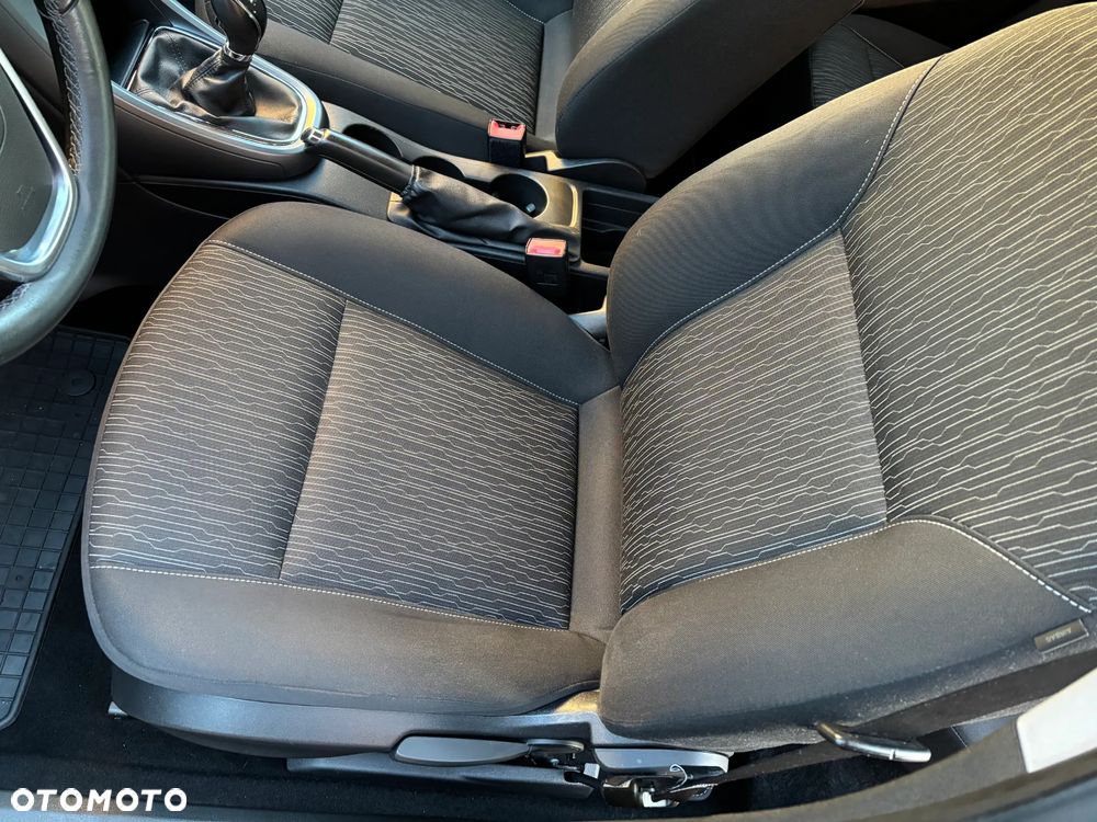 Opel Astra 1.4 Turbo Active - 22