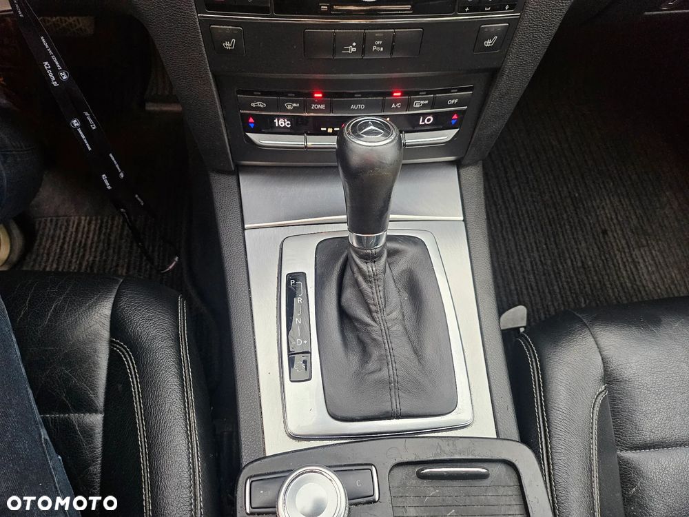 Mercedes-Benz Klasa E 250 CGI BlueEFFICIENCY Automatik Prime Edition - 20