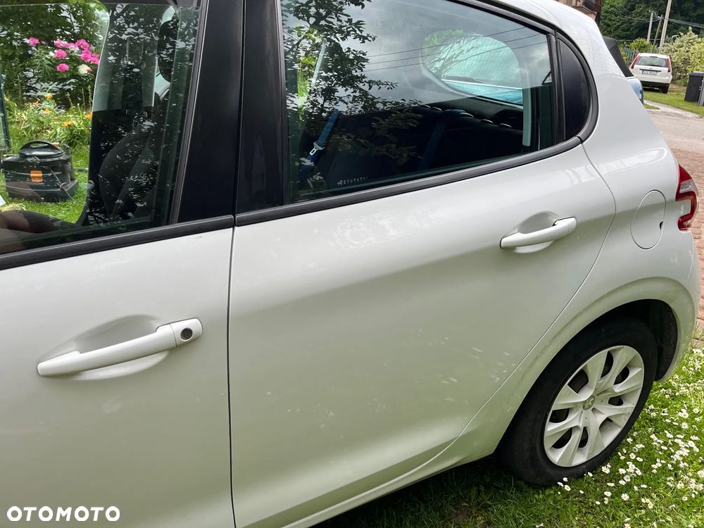 Peugeot 208 1.0 VTi Access - 23