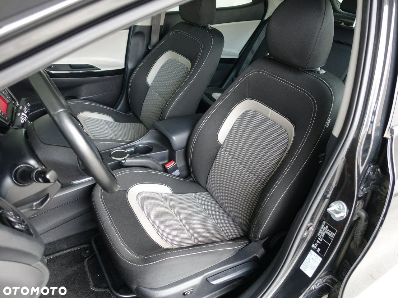 Kia Ceed 1.6 CRDi 128 Spirit - 15
