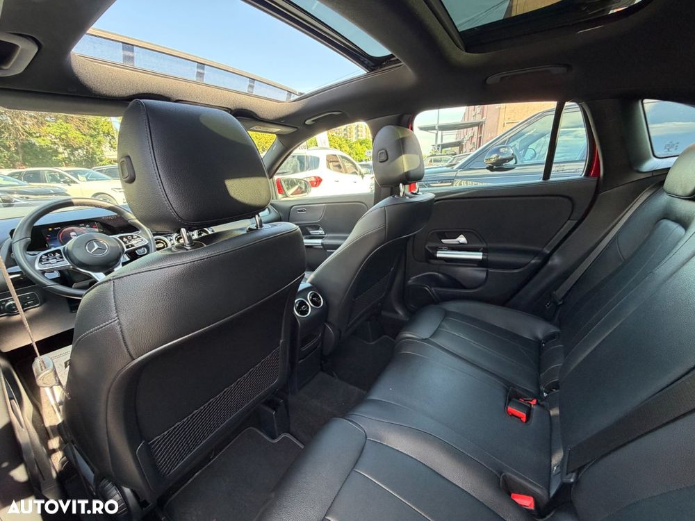 Mercedes-Benz GLA - 15
