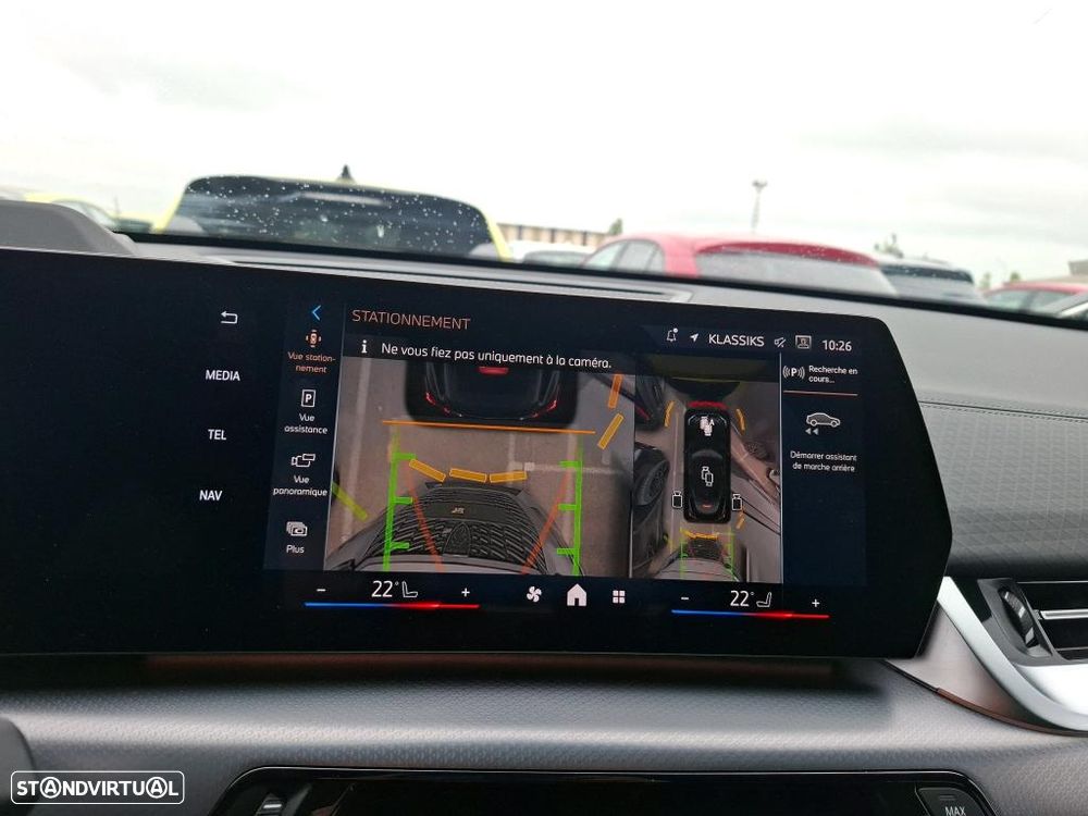 BMW iX2 eDrive20 Pack Desportivo M - 5