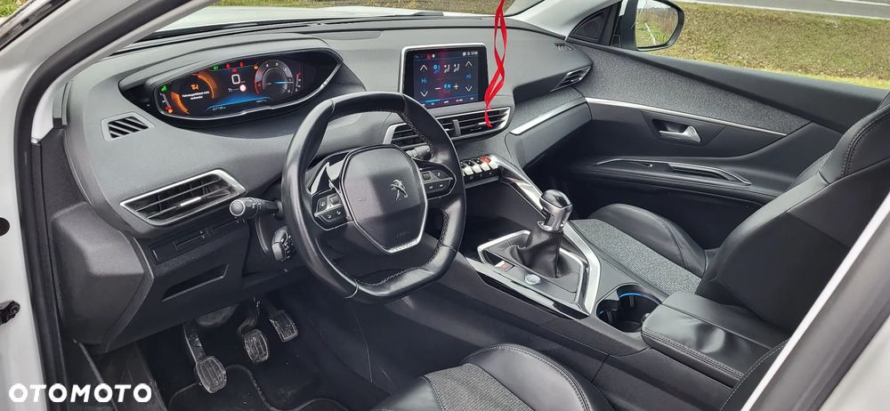 Peugeot 5008 BlueHDI 150 Active Business-Paket - 7