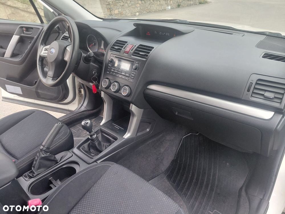 Subaru Forester 2.0D Edition - 8