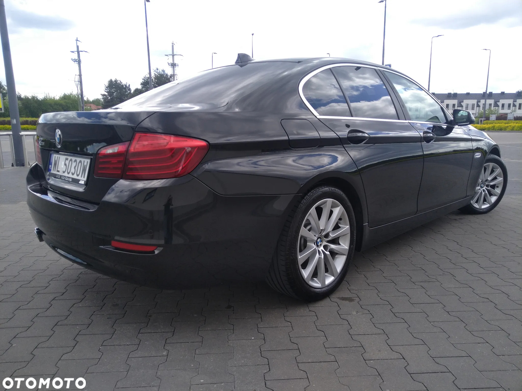 BMW Seria 5 520d xDrive - 21