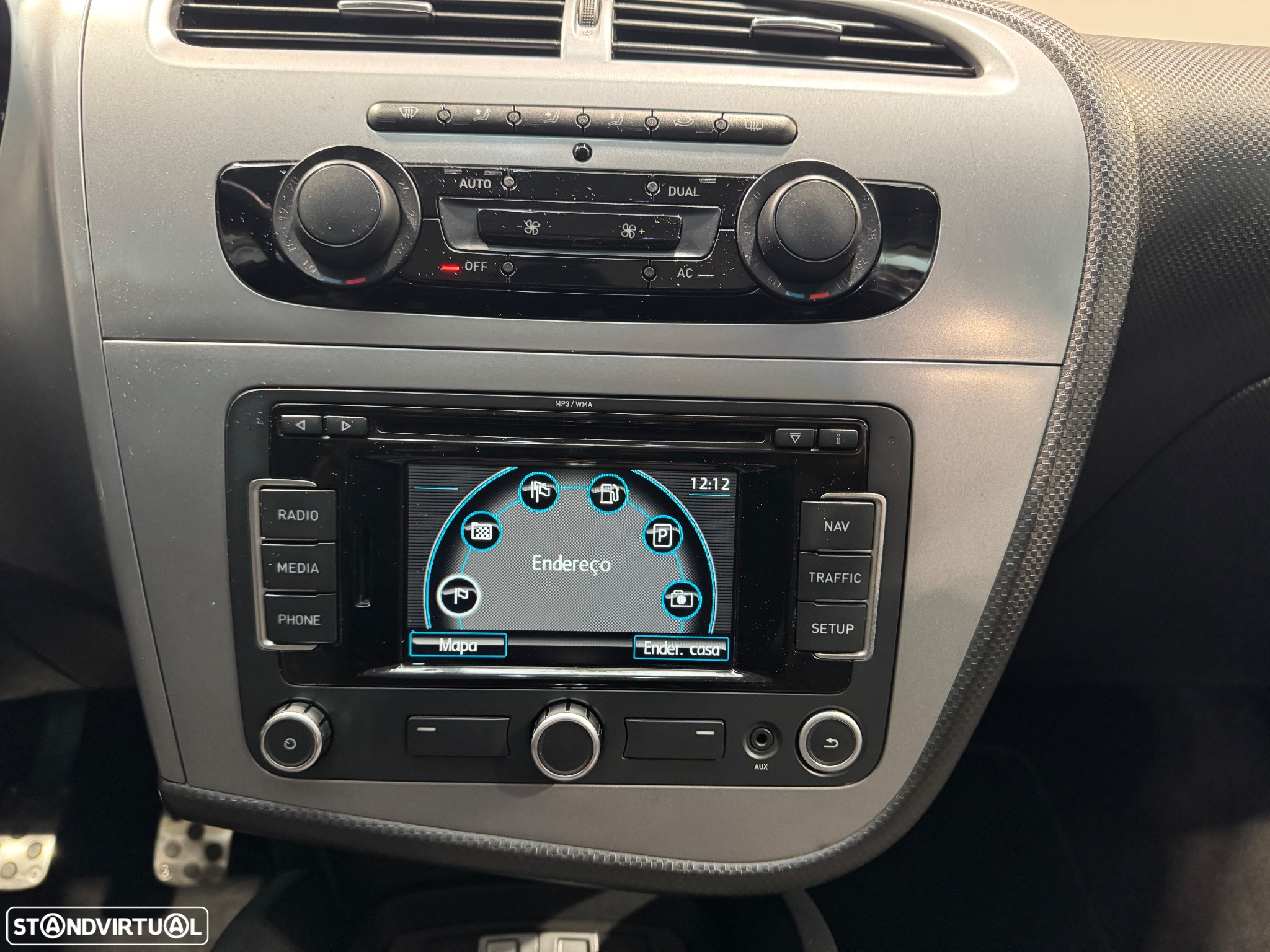 SEAT Leon 1.6 TDI Ecomotive Sport Start/Stop - 19