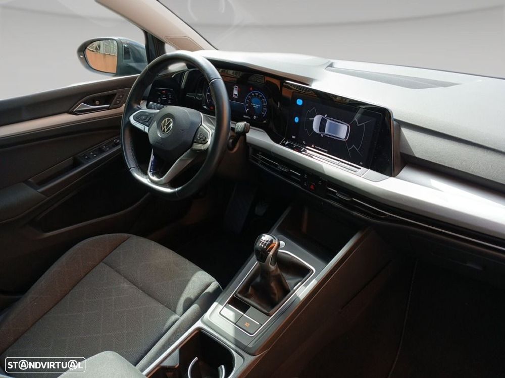 VW Golf Variant 2.0 TDi Life - 15