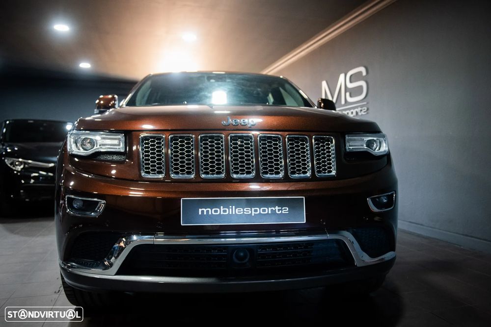 Jeep Grand Cherokee 5.7 V8 HEMI 4WD Auto Summit - 2