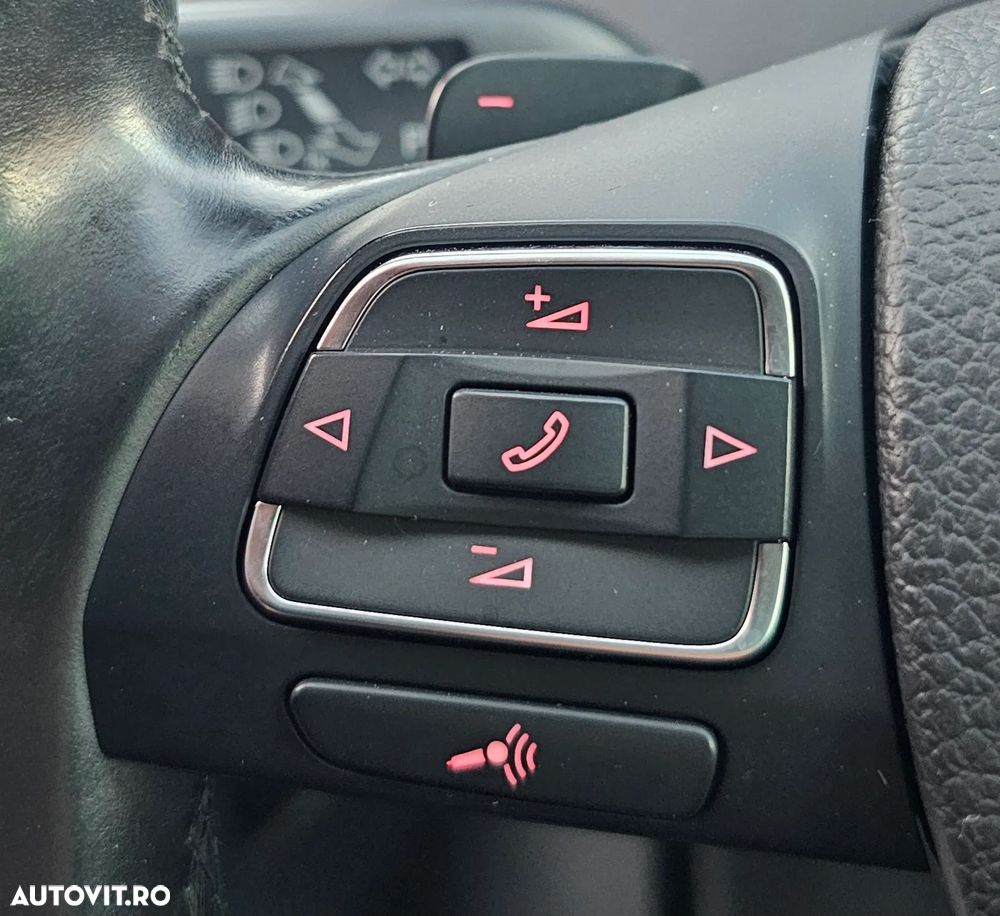 Volkswagen Passat CC 2.0 TDI BlueMotion Technology DSG - 32