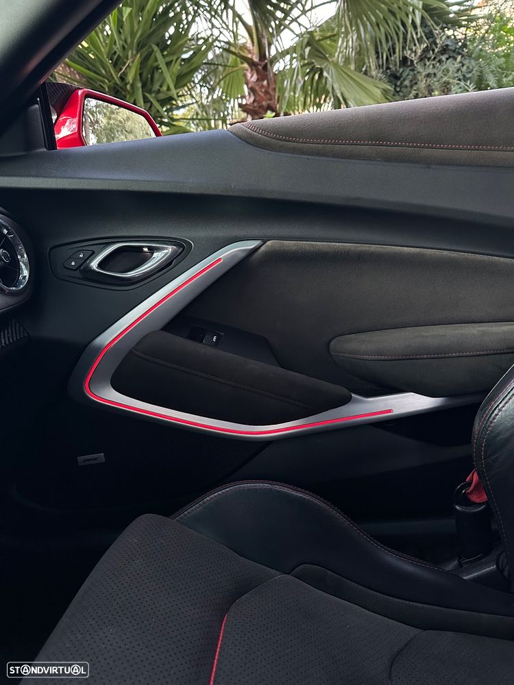 Chevrolet Camaro ZL1 - 23