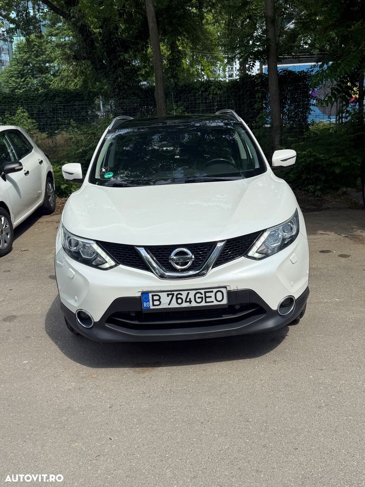 Nissan Qashqai 1.6 DCI Xtronic TEKNA - 3