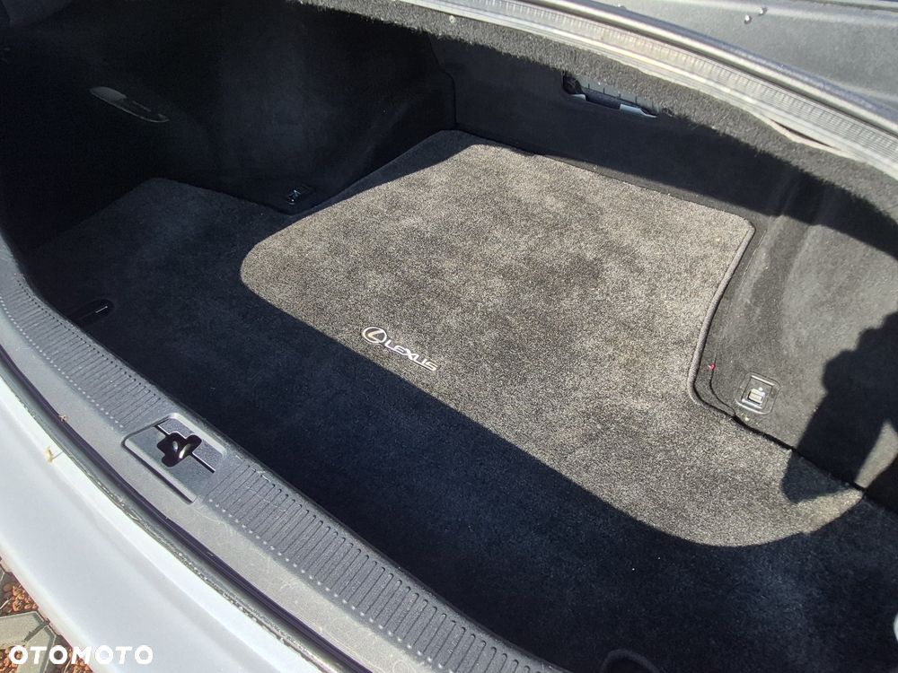 Lexus GS - 19