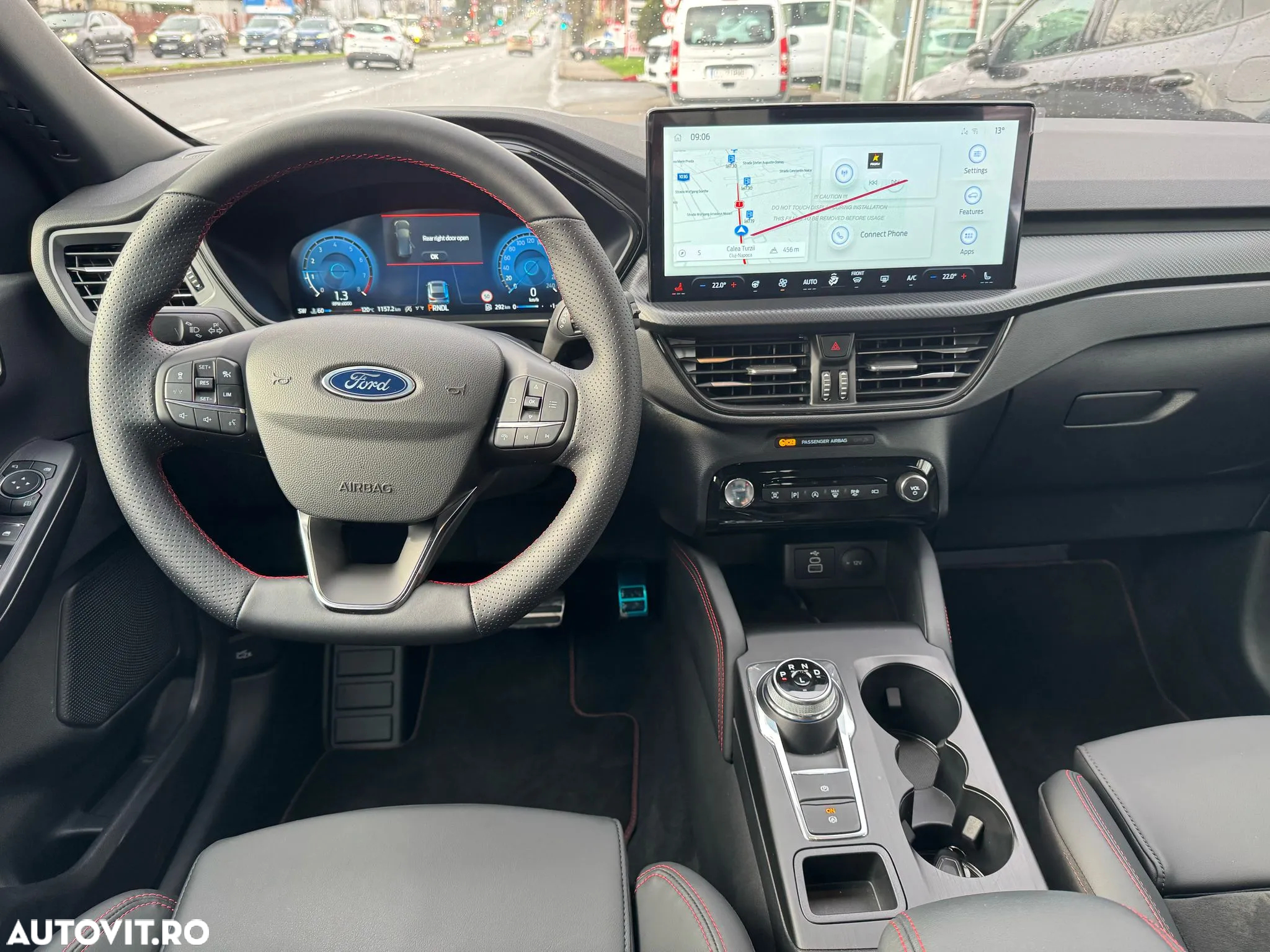 Ford Kuga 1.5 EcoBoost A8 FWD ST-Line X - 17