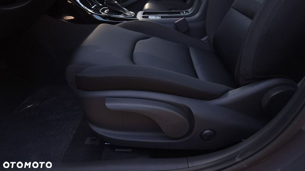 Hyundai i30 1.6 T-GDI Smart DCT - 11
