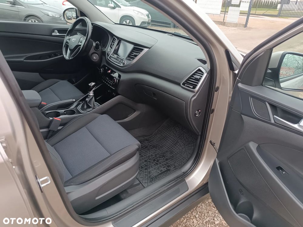 Hyundai Tucson blue 1.7 CRDi 2WD Passion - 30