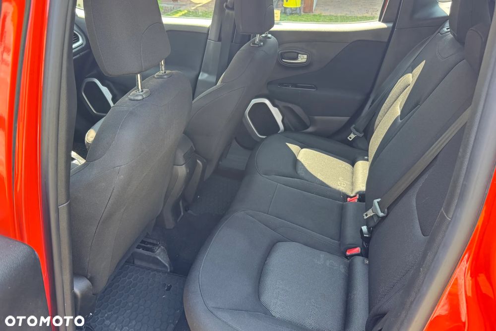Jeep Renegade 1.6 E-TorQ Sport FWD - 11