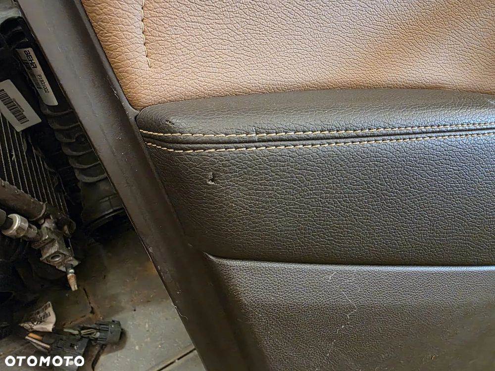 OPEL ASTRA J IV KOMBI TAPICERKA DRZWI BOCZKI PRZÓD TYŁ KOMPLET BRĄZOWE - 1