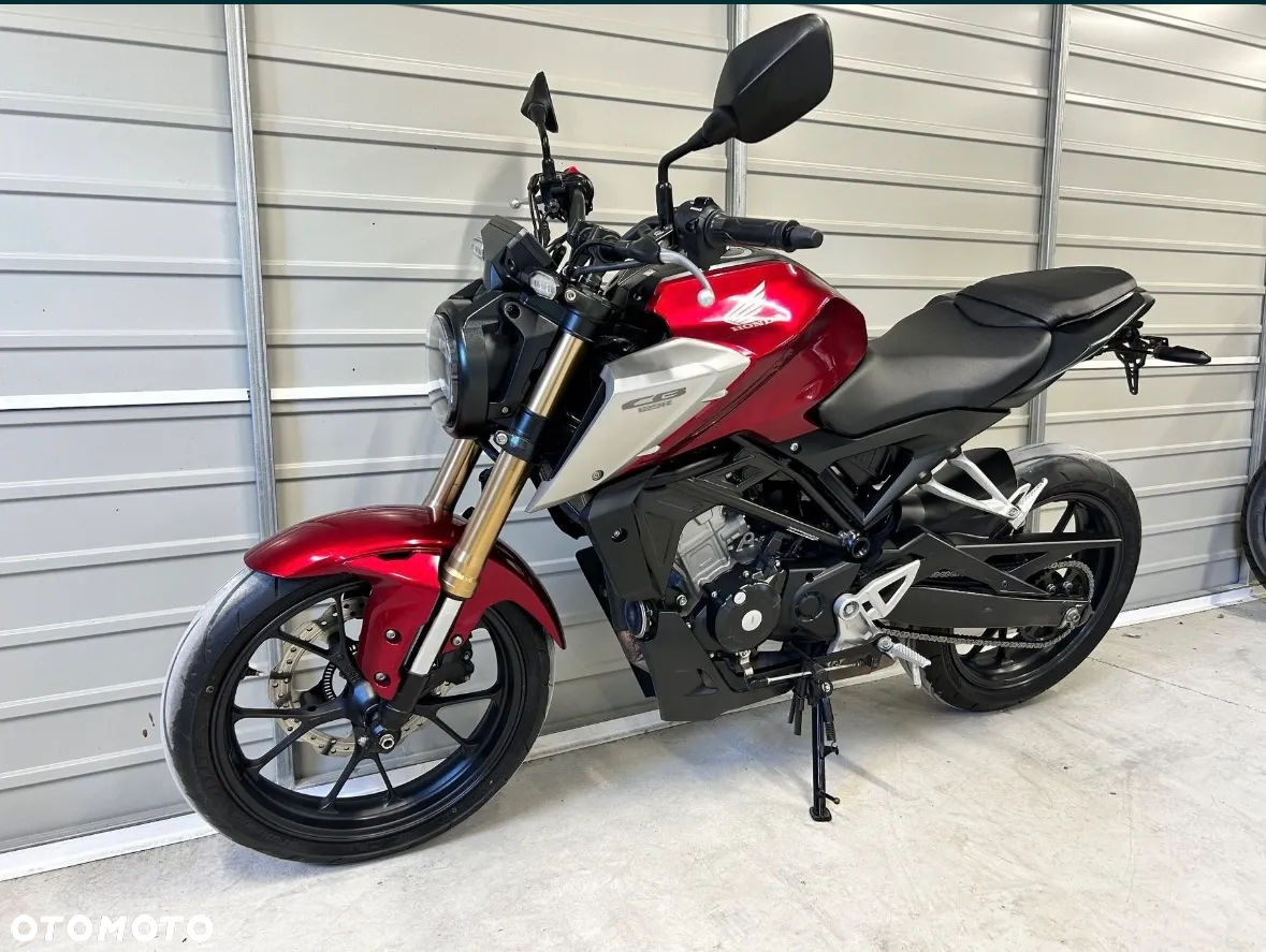 Honda CB - 3