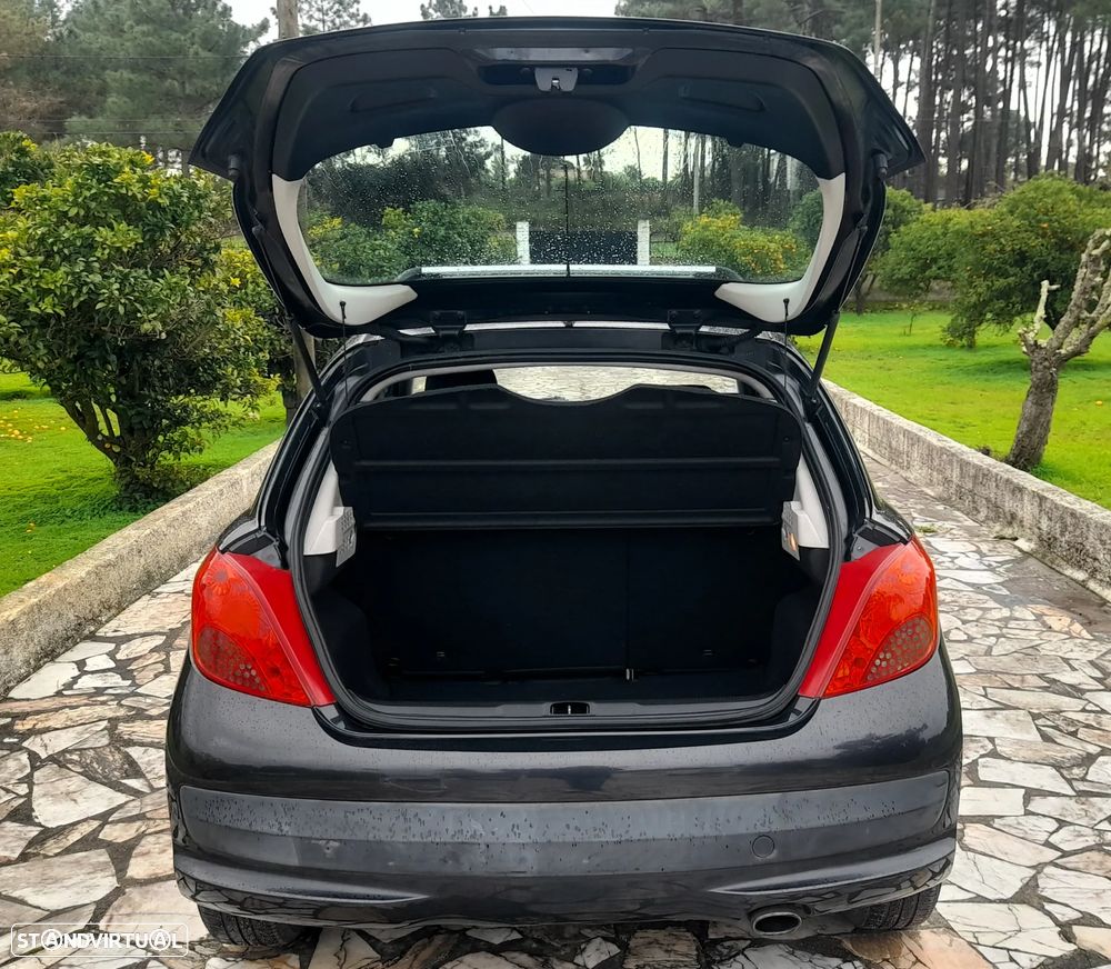 Peugeot 207 1.4 16V Trendy - 27