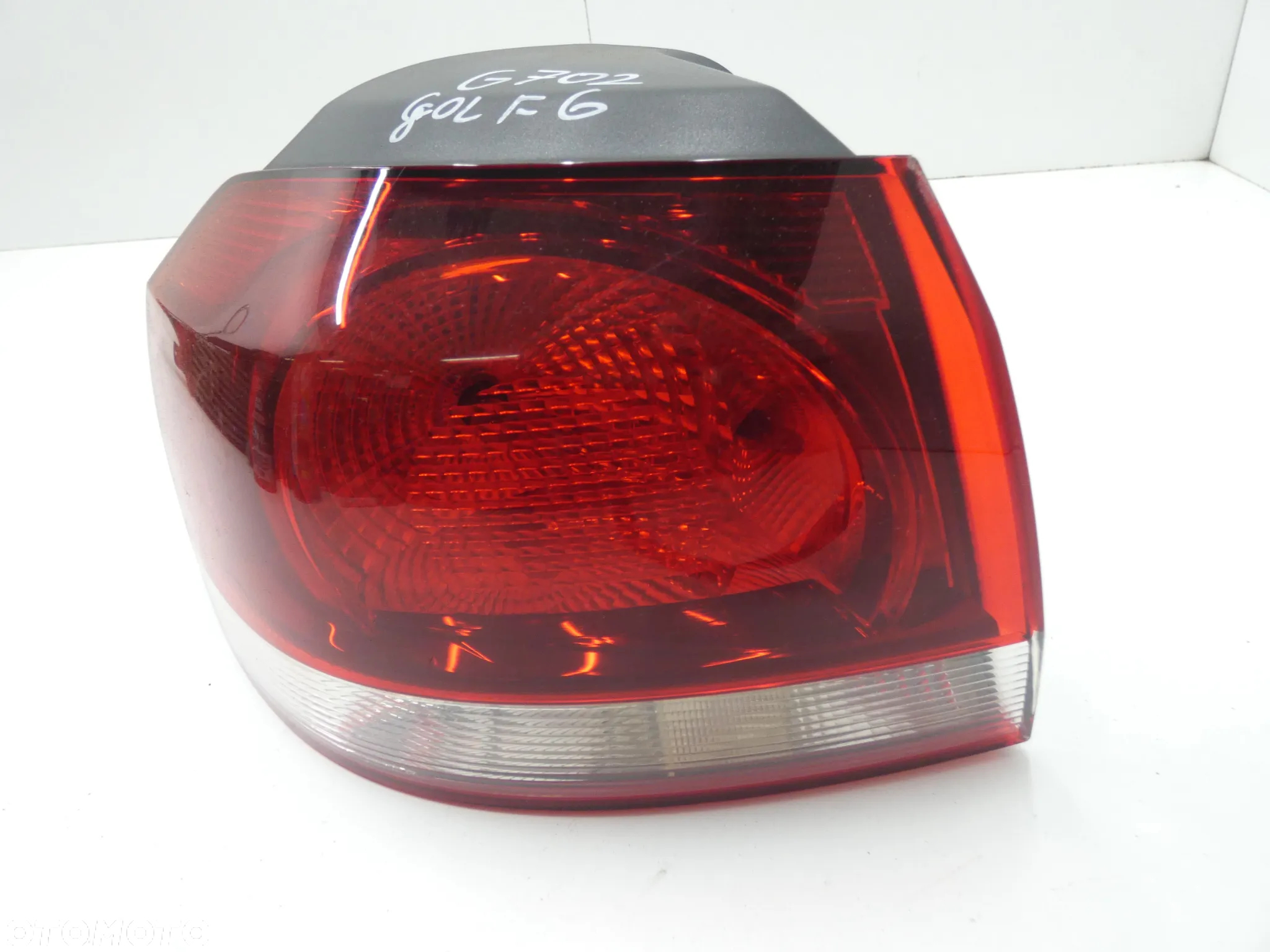 VW GOLF VI 6 HATCHBACK HB LAMPA LEWA TYŁ TYLNA 5K0945095M G702 - 2