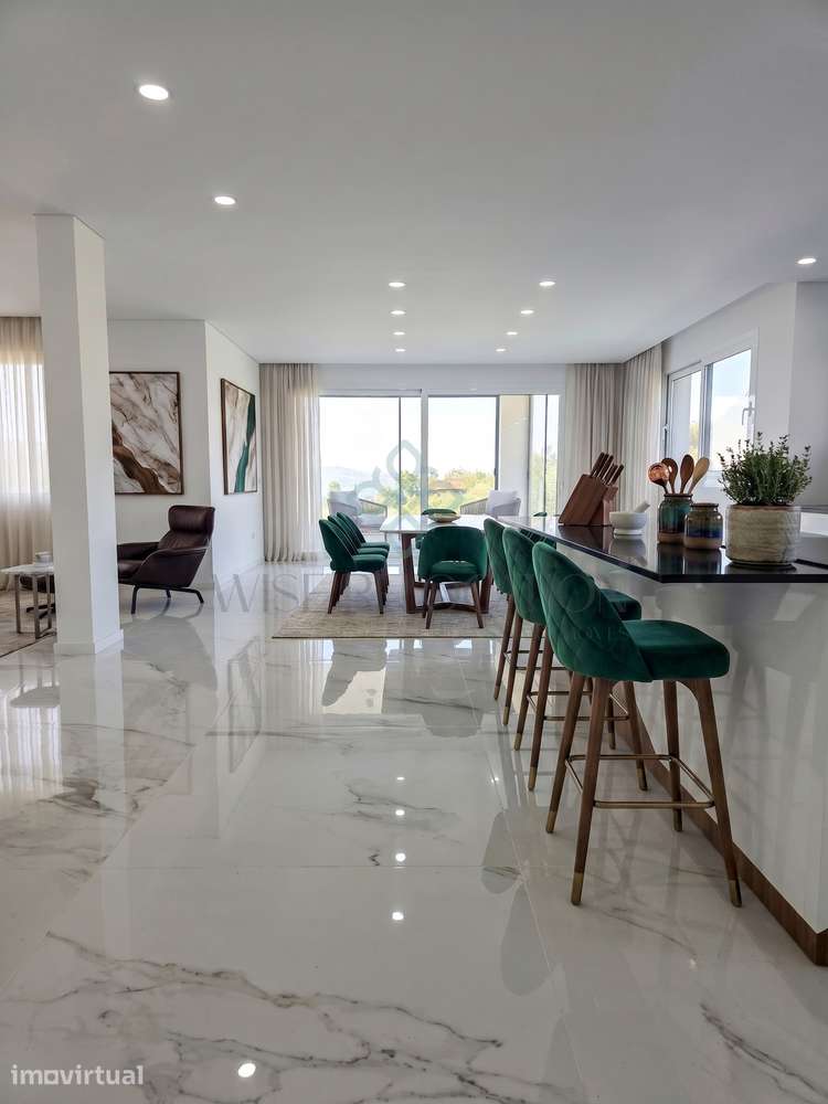 Moradia isolada de luxo V5, com piscina e vistas desafogadas, Amarante - Grande imagem: 5/35