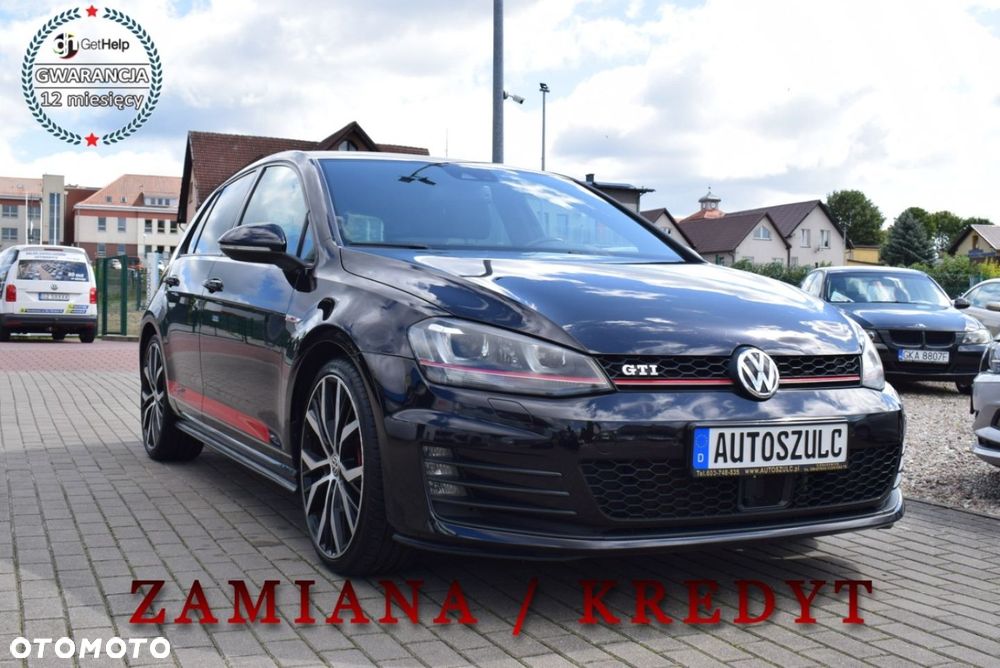 Volkswagen Golf - 2