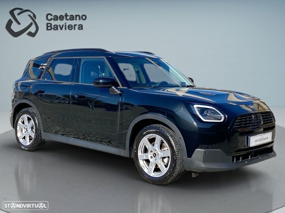 MINI Countryman D Classic M - 24