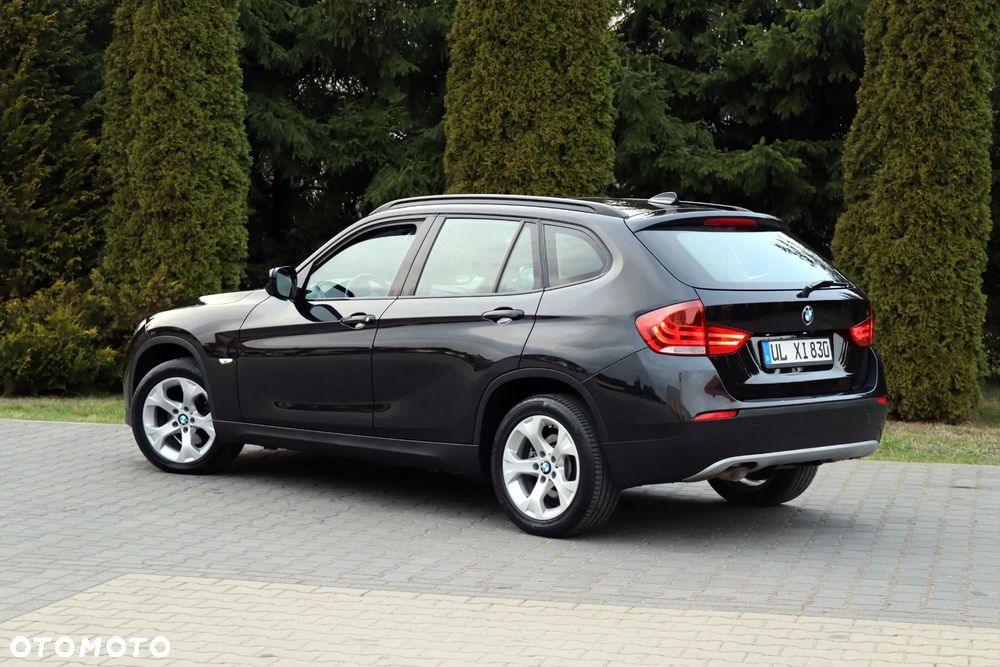 BMW X1 xDrive20d - 16