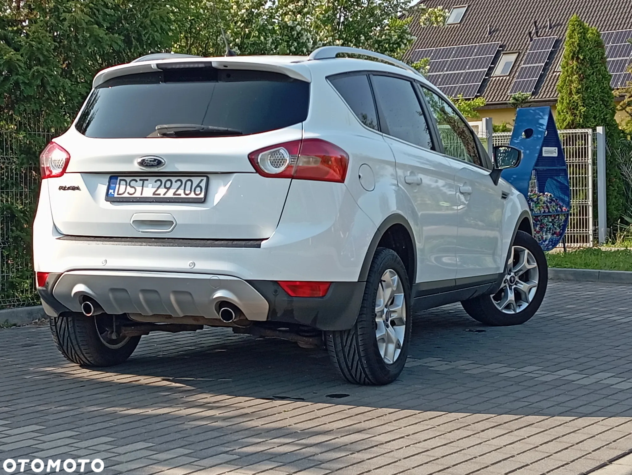 Ford Kuga 2.0 TDCi 2x4 Trend - 24