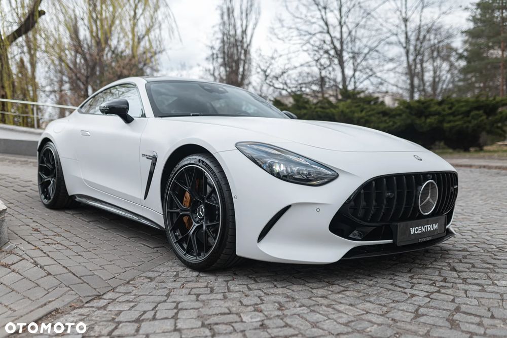 Mercedes-Benz AMG GT - 8