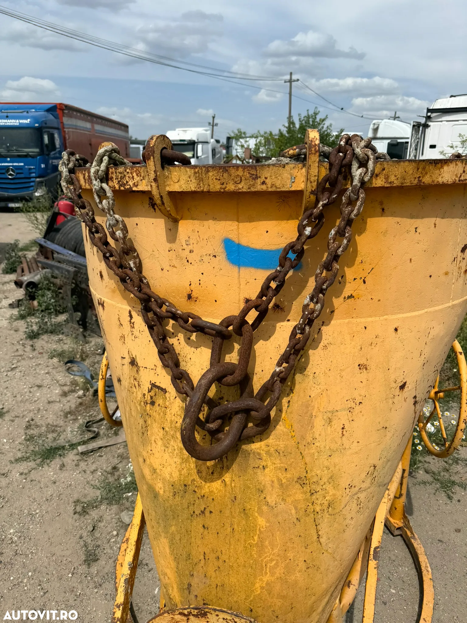 Cuva beton 1 m3 - descarcare laterala pentru macara - 3