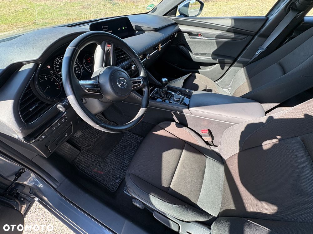 Mazda 3 SKYACTIV-G 2.0 M-Hybrid 150 - 18