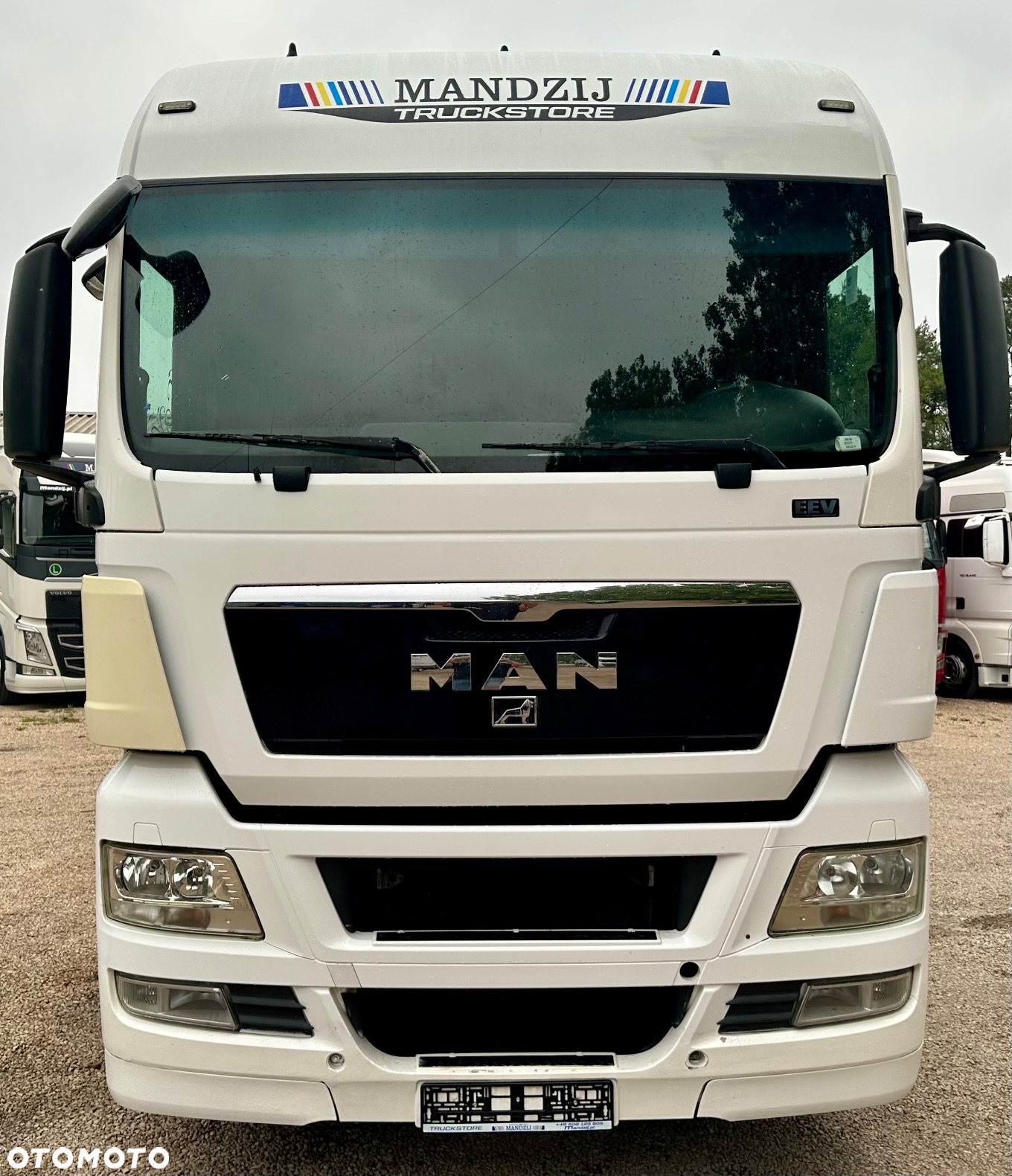 MAN TGX 18.480 XLX AUTOMAT HYDRAULIKA DO WYWROTU KLIMA SPOJLERY LODÓWKA 750000km 1xALUTANK WAGA:7848kg EURO 5 EEV 2014r ŁADNY - 4