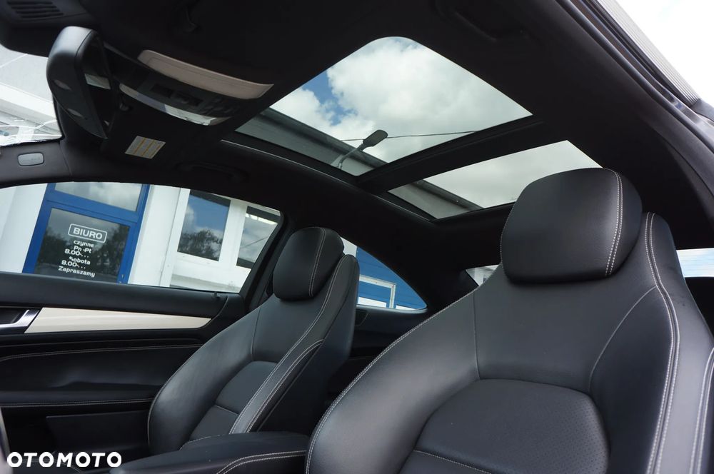 Mercedes-Benz Klasa C 220 CDI DPF BlueEFFICIENCY 7G-TRONIC Edition 1 - 14