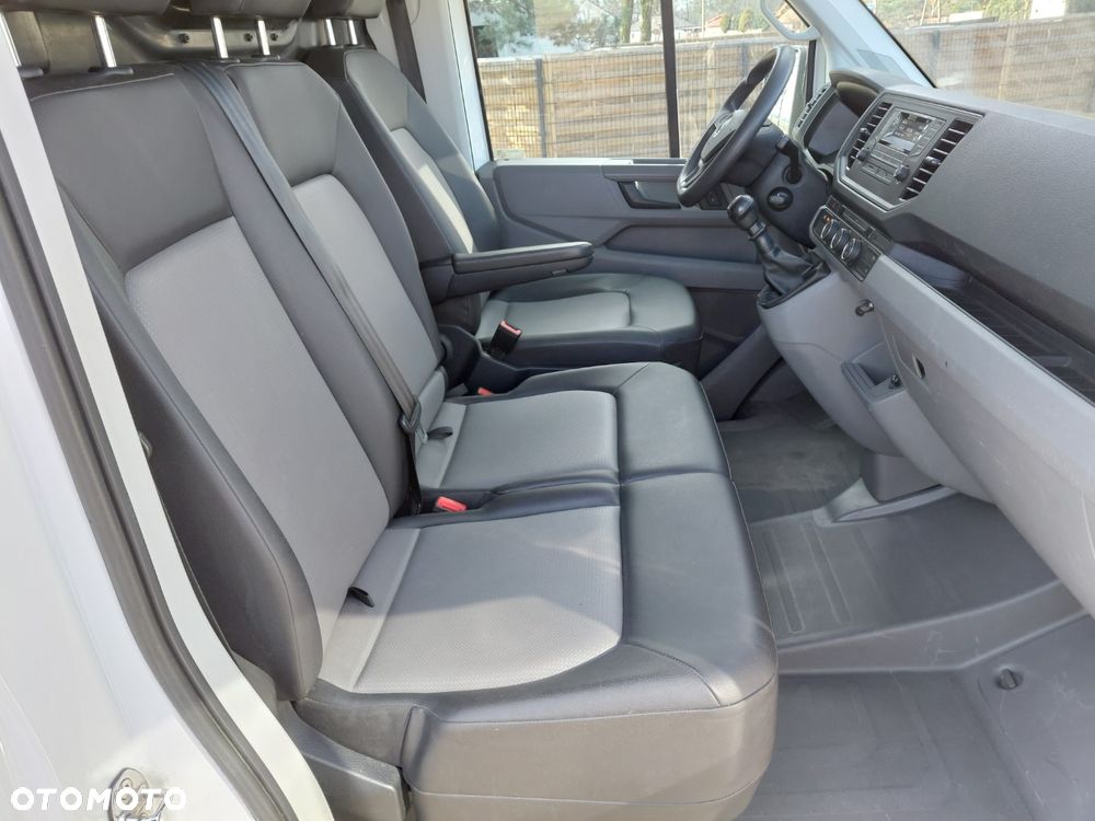 Volkswagen CRAFTER - 14