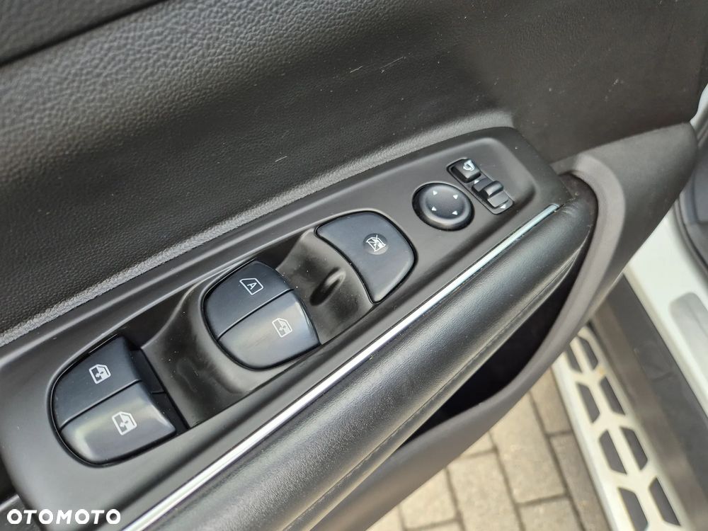 Renault Koleos 2.0 dCi Initiale Paris 4x4 X-Tronic - 27