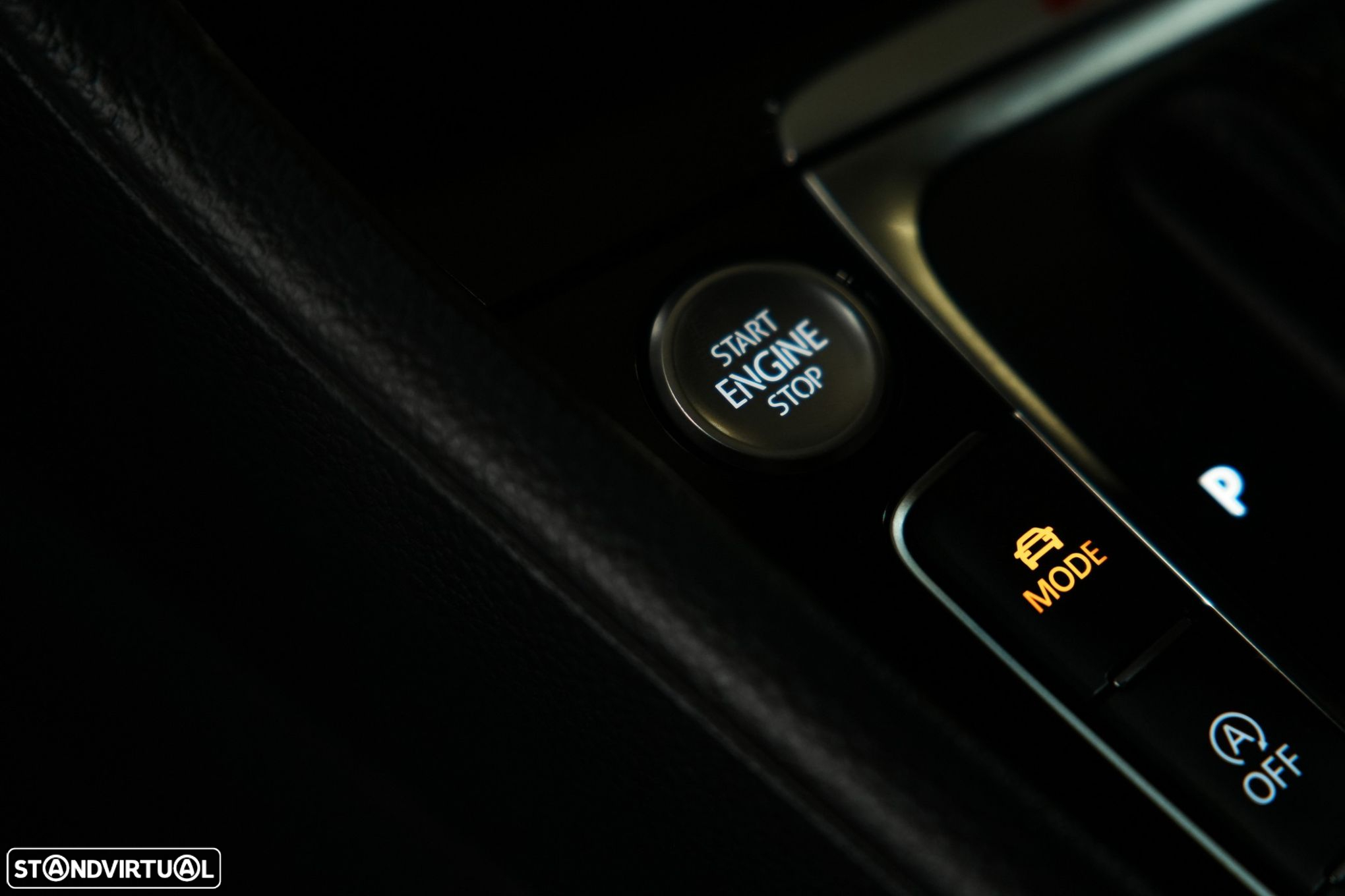 VW Golf 2.0 TSi R DSG - 25