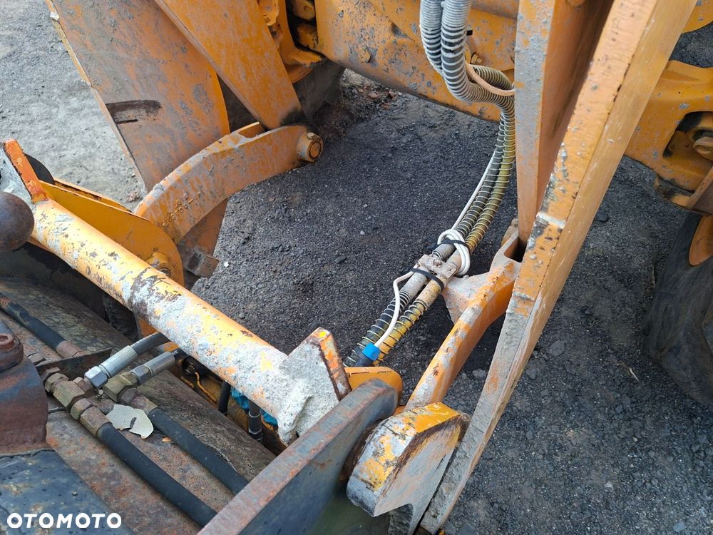 JCB 2Cx 4X4 - 24