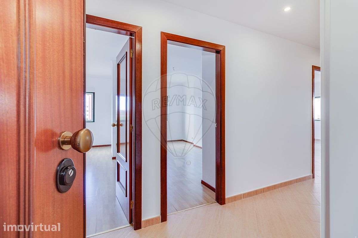 Apartamento T2 para arrendamento - Grande imagem: 3/25