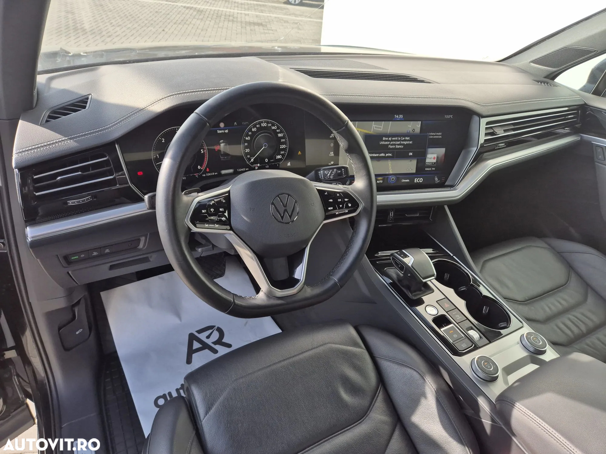 Volkswagen Touareg - 9