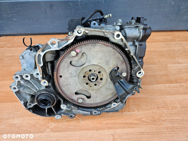 SKRZYNIA BIEGÓW AUTOMAT KONWERTER OPEL ASTRA J 1.4 TURBO 1DPW 24259619 USZKODZONA