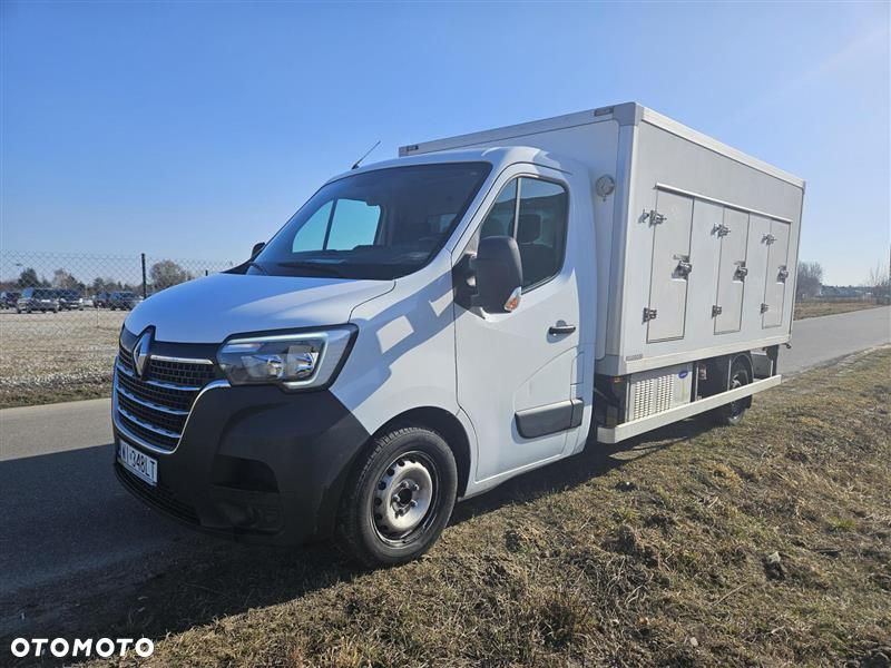 Renault Master - 1