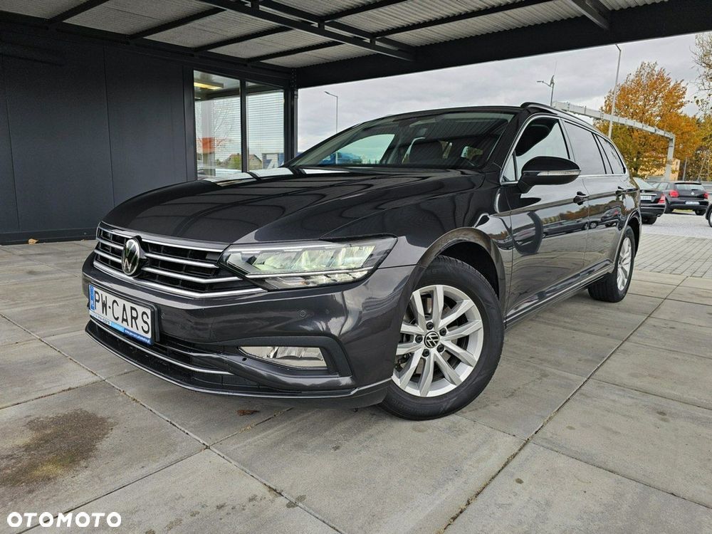 Volkswagen Passat Variant - 1