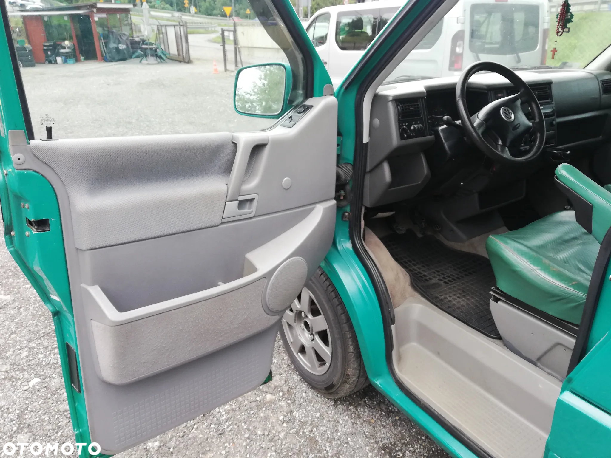 Volkswagen Multivan TDI - 13