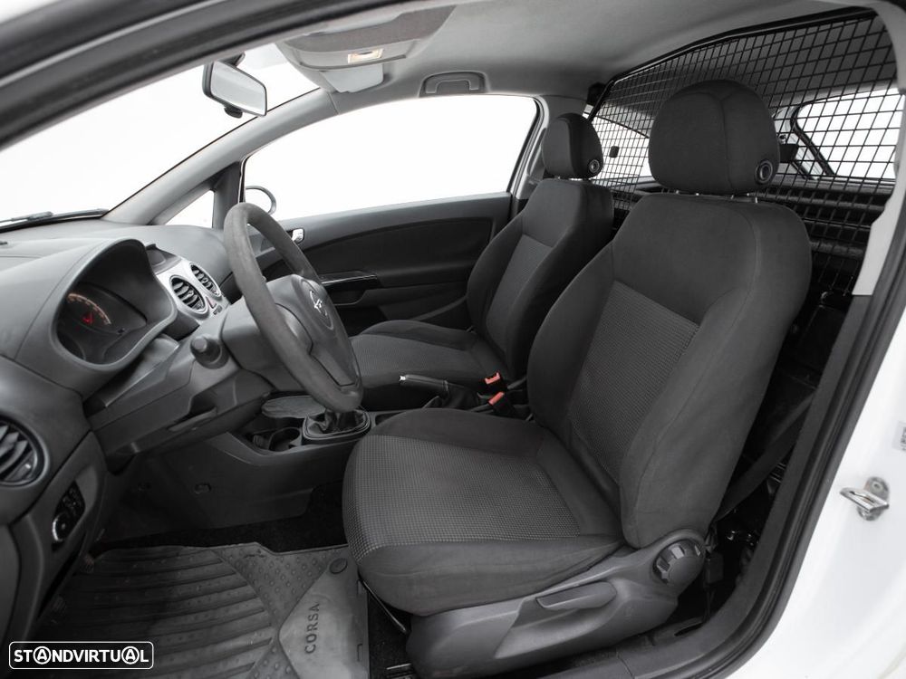 Opel Corsa Van - 7
