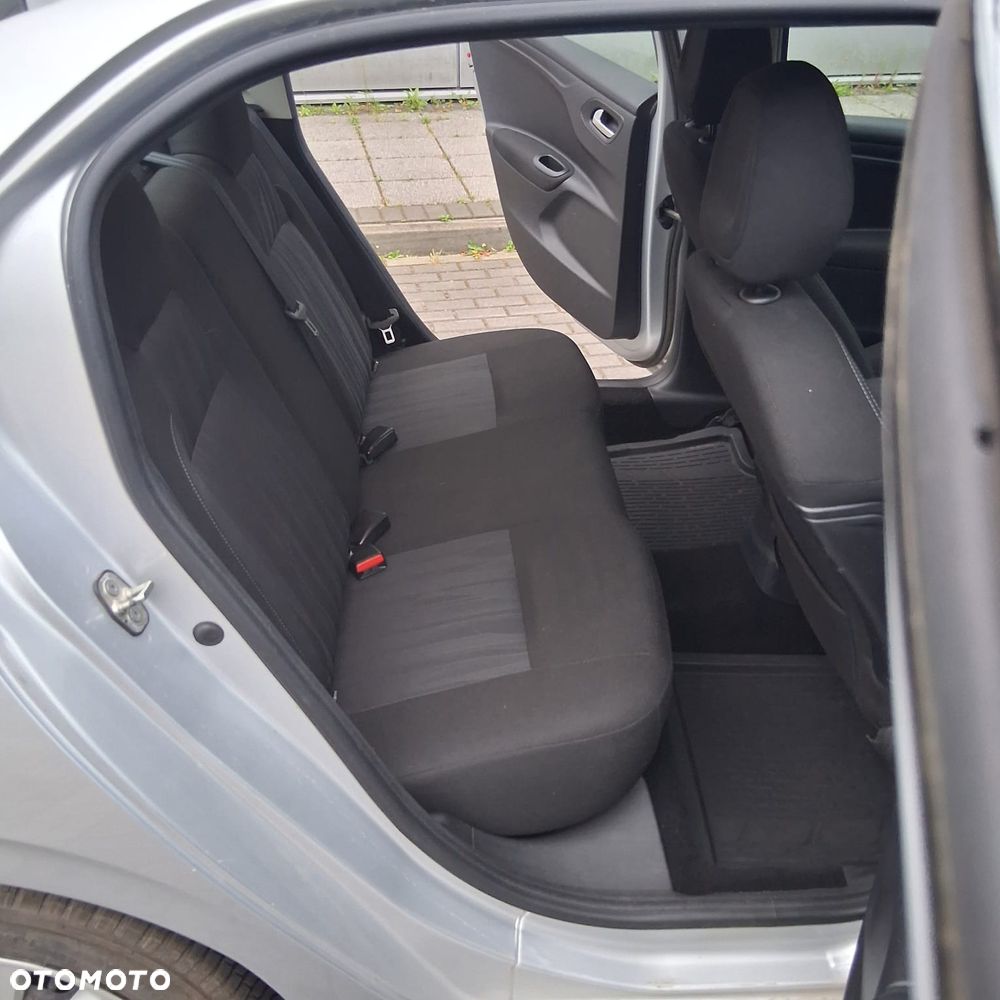 Peugeot 301 1.6 VTi Allure - 14