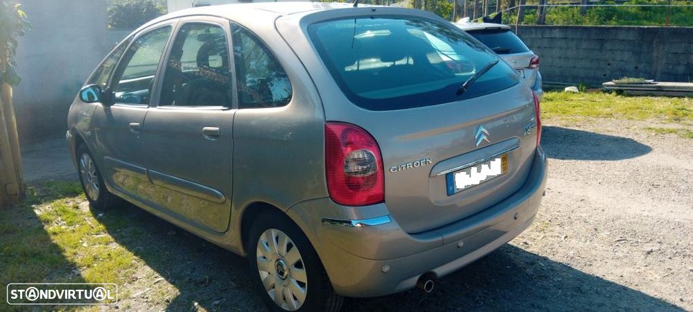 Citroën Xsara Picasso 1.6 Exclusive - 4