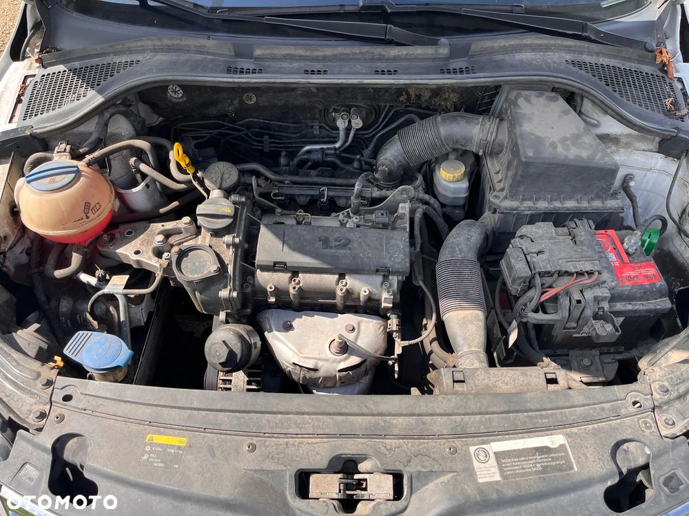 Skoda RAPID 1.2 Ambition - 9