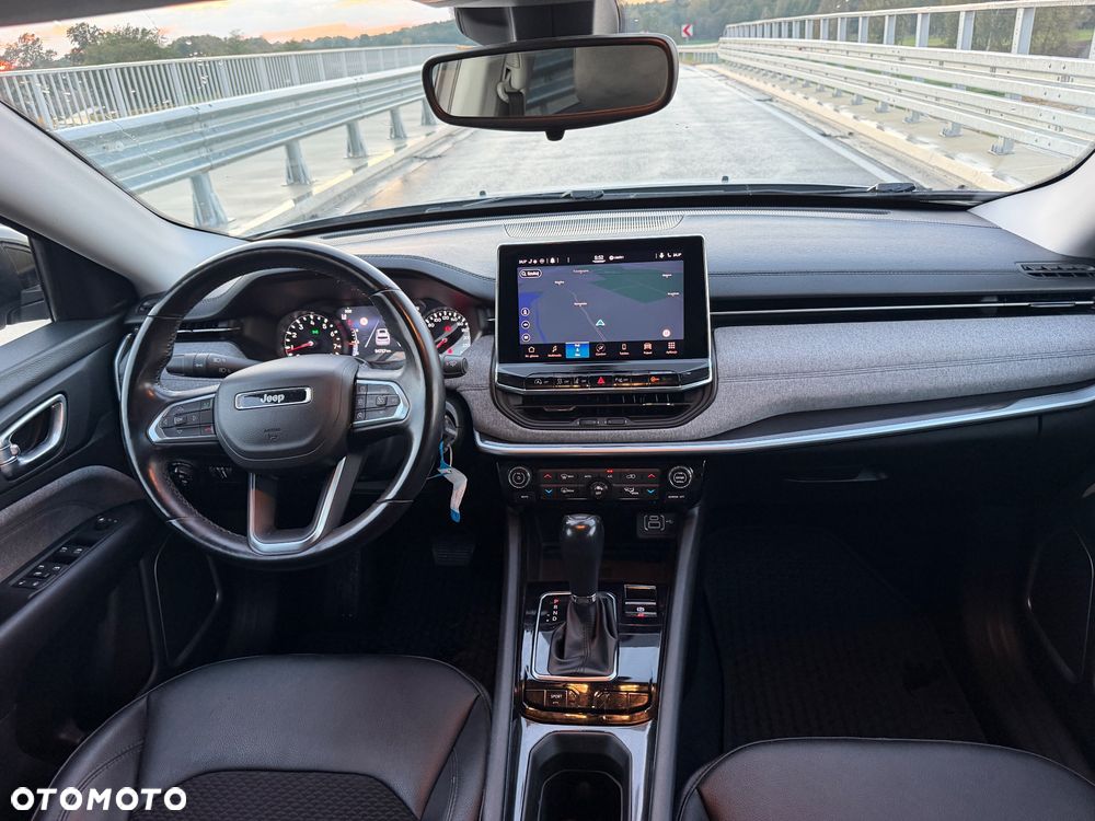 Jeep Compass 1.3 TMair Longitude FWD S&S DDCT - 25