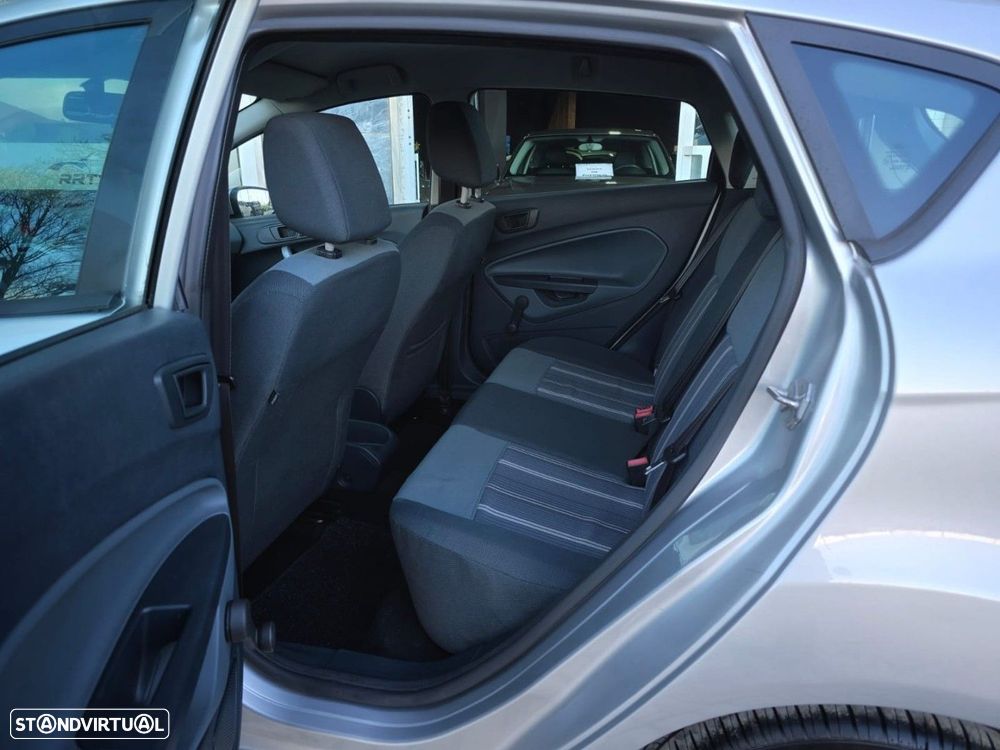 Ford Fiesta 1.25 Trend - 21